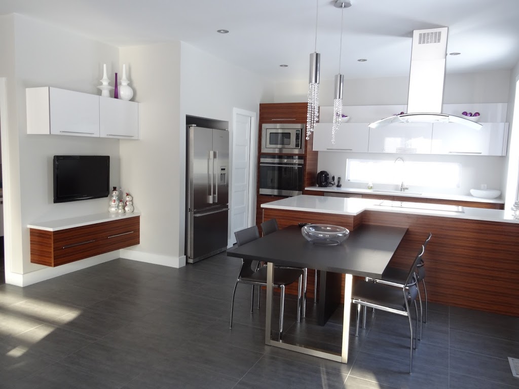 Les Cuisines Linda Goulet | 901 Rang du Bas de lAssomption S, LAssomption, QC J5W 2A3, Canada | Phone: (514) 863-2069
