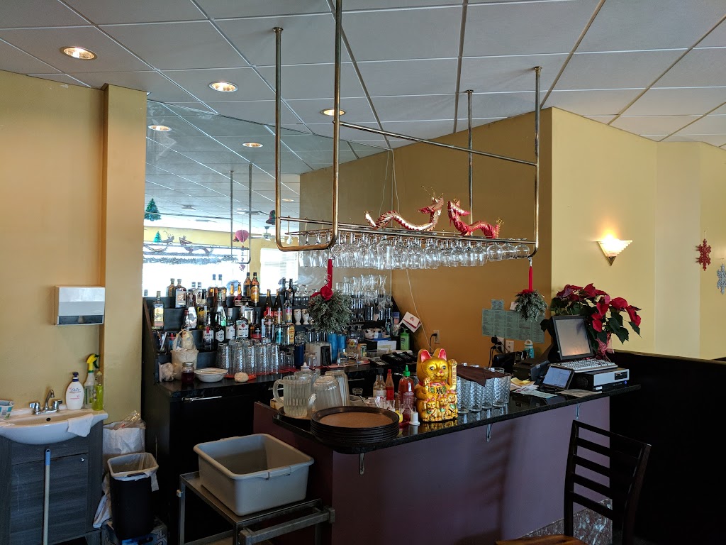 Mighty Mango Restaurant Ltd | 15425 Bannister Rd SE #18, Calgary, AB T2X 3E9, Canada | Phone: (403) 254-2888
