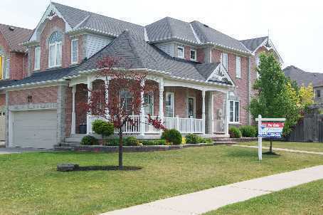 Jonathan Latimer, RE/MAX Rouge River Realty | 372 Taunton Rd E #7, Whitby, ON L1R 0H4, Canada | Phone: (905) 431-4757