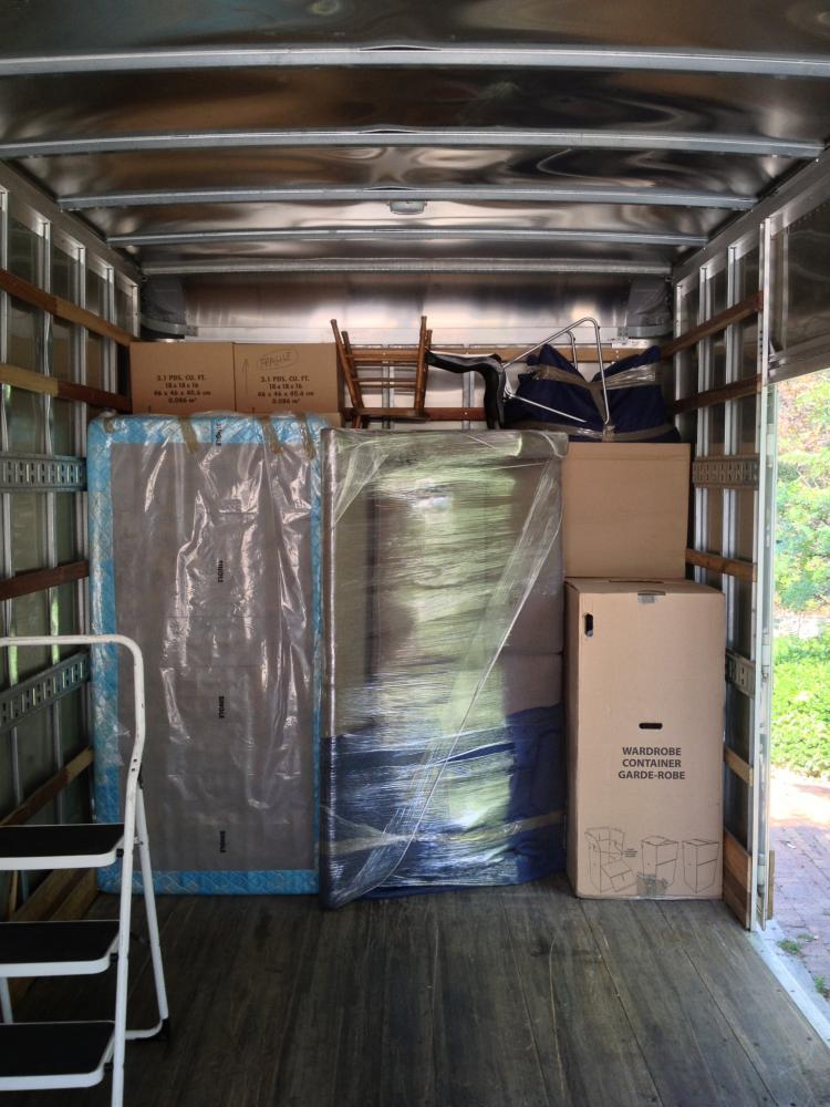 RoadRunners Moving & Storage | 9-2105 Midland Ave, Scarborough, ON M1P 3E3, Canada | Phone: (416) 900-6027