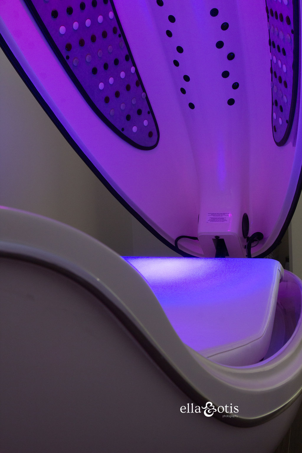 Glo Antiaging Treatment Bar | 811 14 St NW #813, Calgary, AB T2N 2A4, Canada | Phone: (403) 455-0444