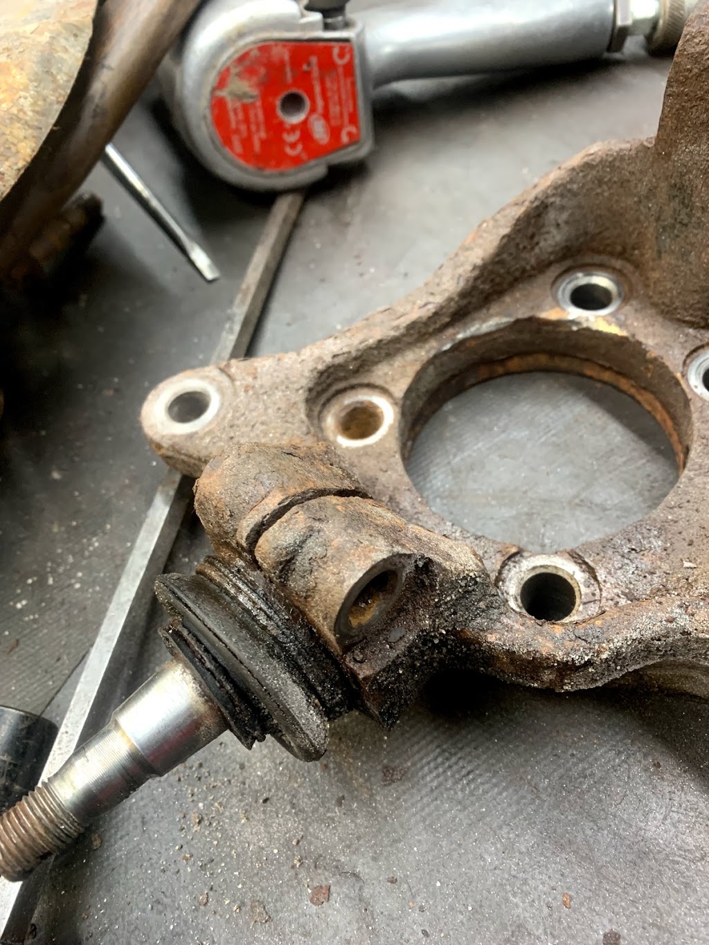 Coopers Auto Services | 56 Bruce St, Oshawa, ON L1H 1P9, Canada | Phone: (905) 723-9632