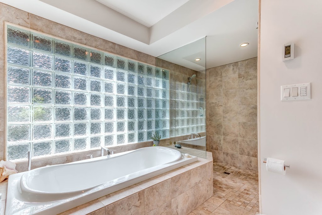 Mayne Island Kitchen and Bath inc. | 545 Glen Echo Rd, Mayne Island, BC V0N 2J2, Canada | Phone: (250) 539-8142