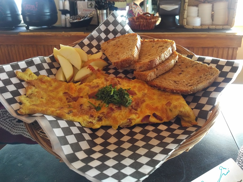 Karas Market Cafe | 1217 Lobsinger Line, Waterloo, ON N2J 4G8, Canada | Phone: (519) 206-0184