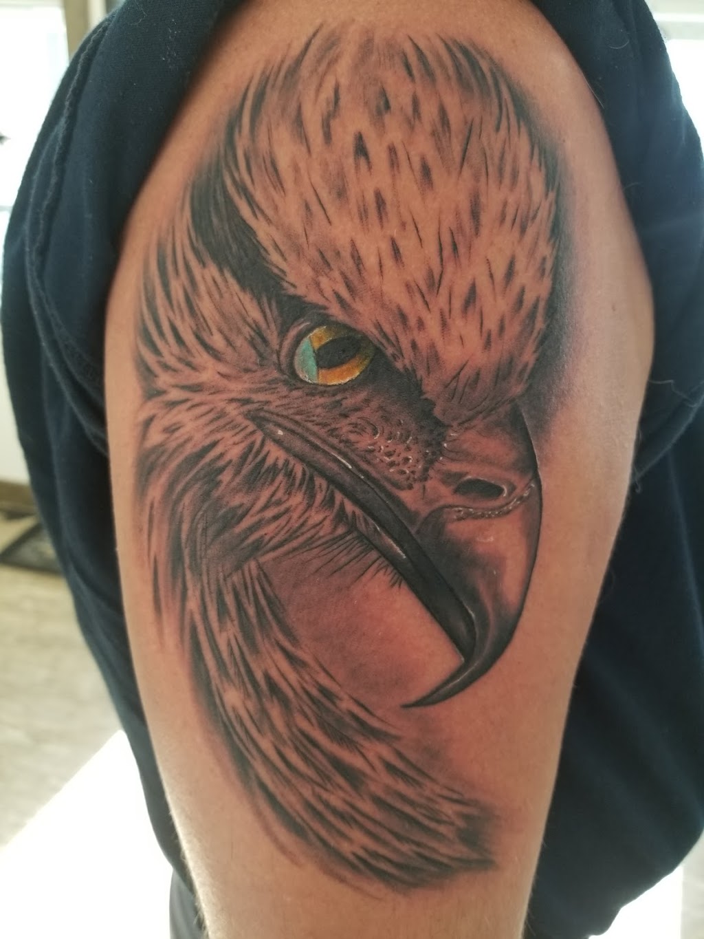 Kings Ink Tattoo & Piercing | 18 Francis St E, Fenelon Falls, ON K0M 1N0, Canada | Phone: (705) 928-2322