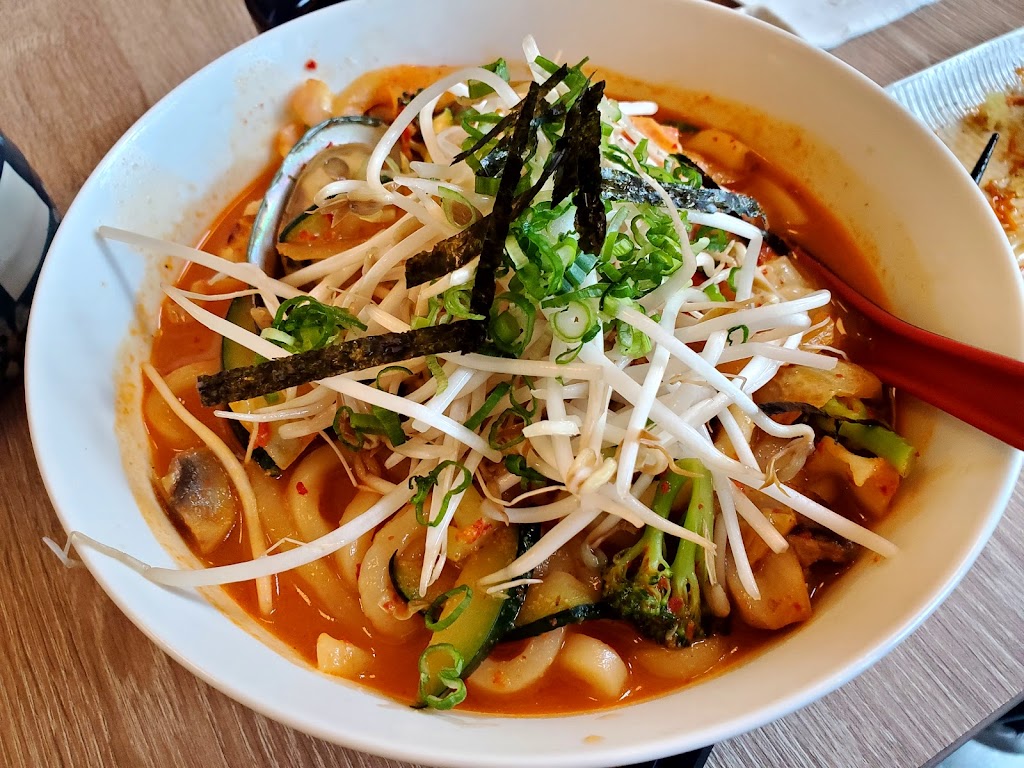 Victoria Sushi | 2840 Peatt Rd #115, Victoria, BC V9B 3V5, Canada | Phone: (250) 900-1956