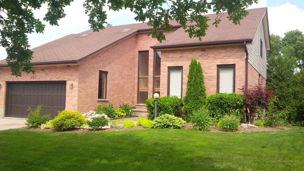 Beechwood Rentals | 405 Winchester Dr, Waterloo, ON N2T 1H6, Canada | Phone: (519) 886-1414
