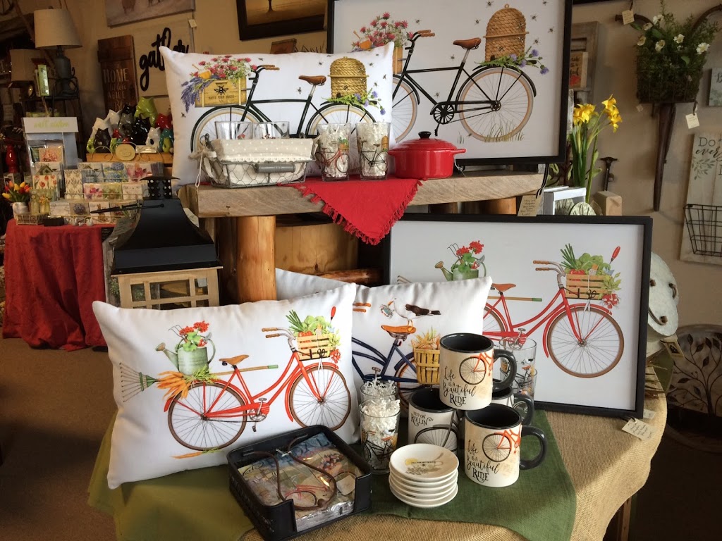 Surroundings Home, Gifts and Garden | 1758 Front St #104, Lynden, WA 98264, USA | Phone: (360) 354-3101