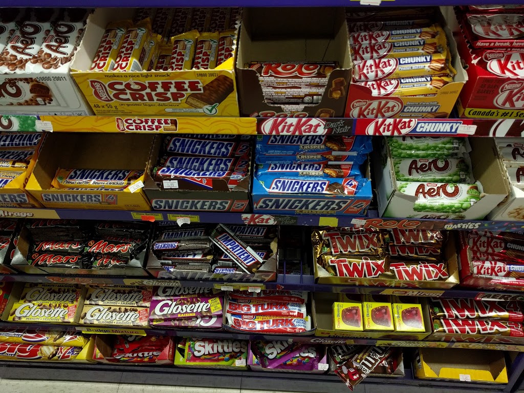 Little Gem Grocery | 148 Superior St, Victoria, BC V8V 1T1, Canada | Phone: (250) 386-3632