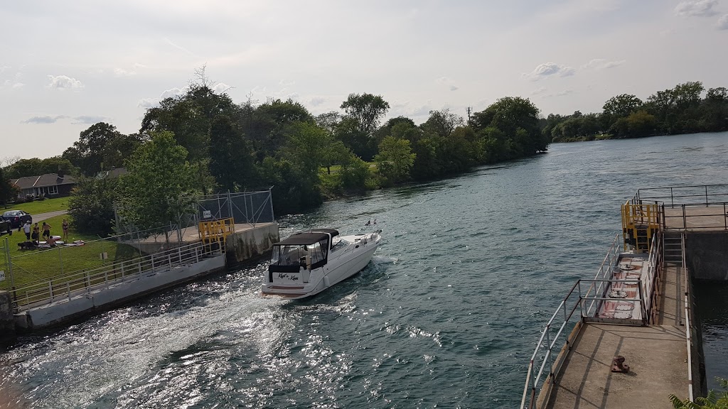 Riverview Park | 8175 Sarah St, Niagara Falls, ON L2G 6V1, Canada | Phone: (905) 356-7521