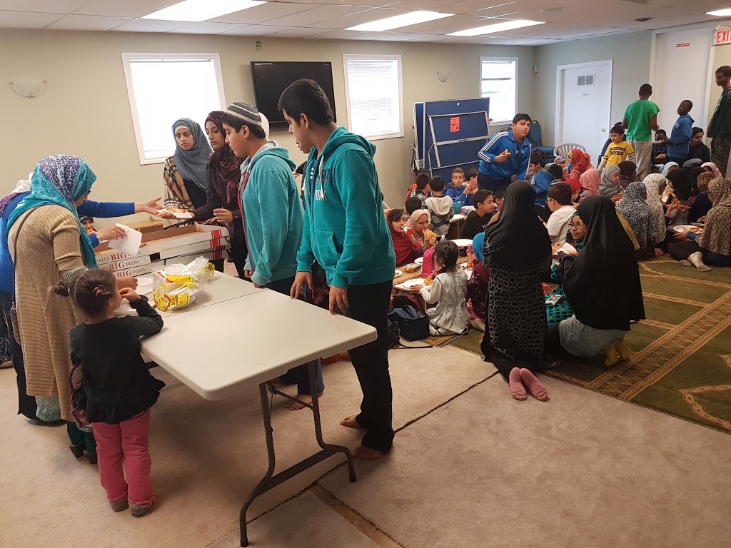 Barrie Islamic School | 155 Ferris Lane, Barrie, ON L4M 3A2, Canada