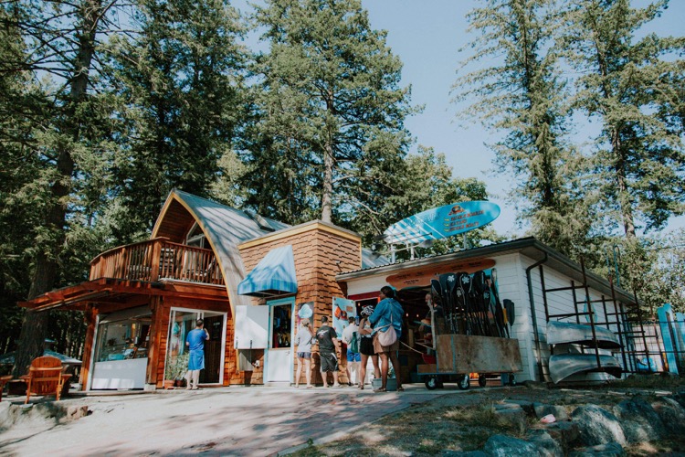 Main Beach Boat Rental & Concession | 103 First Ave, Cultus Lake, BC V2R 4Y4, Canada Cultus Lake, Chilliwack, BC V2R 4Y4, Canada | Phone: (604) 858-2628