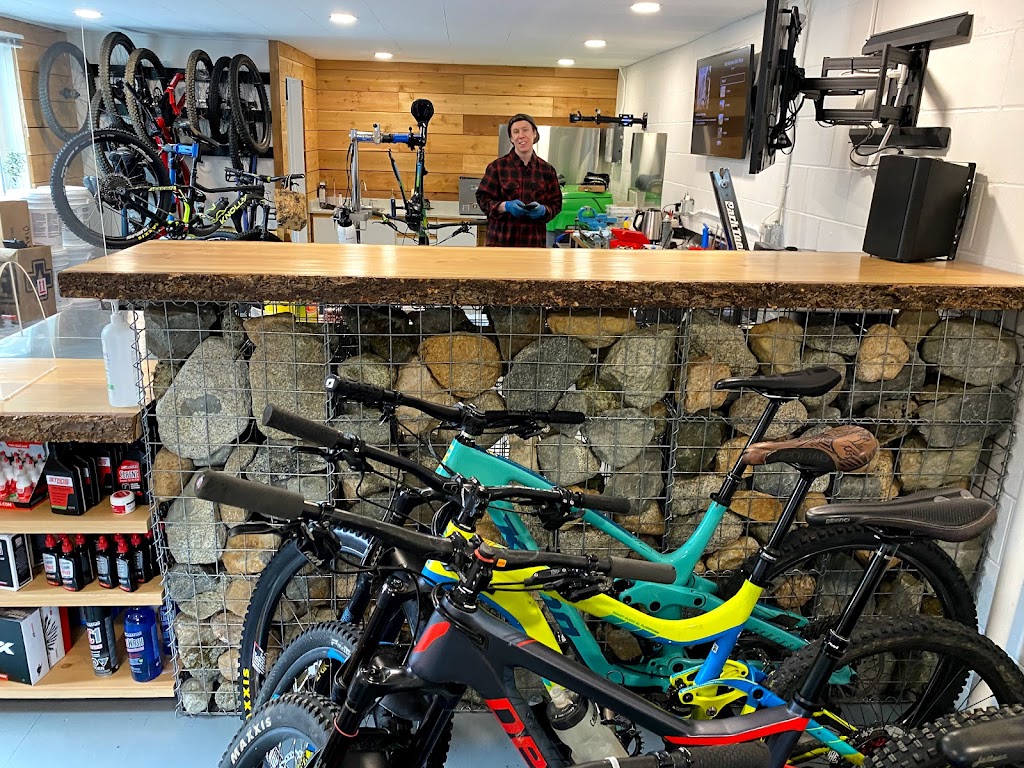 Dialed Bike Service | 315 Mansfield Pl, North Vancouver, BC V7J 1E4, Canada | Phone: (604) 318-8015