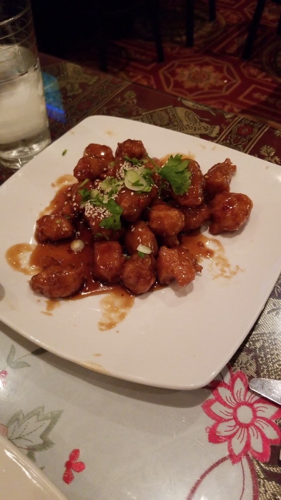 Phat Hong | 360 Boulevard Arthur-Sauvé, Saint-Eustache, QC J7R 2J3, Canada | Phone: (450) 598-6648