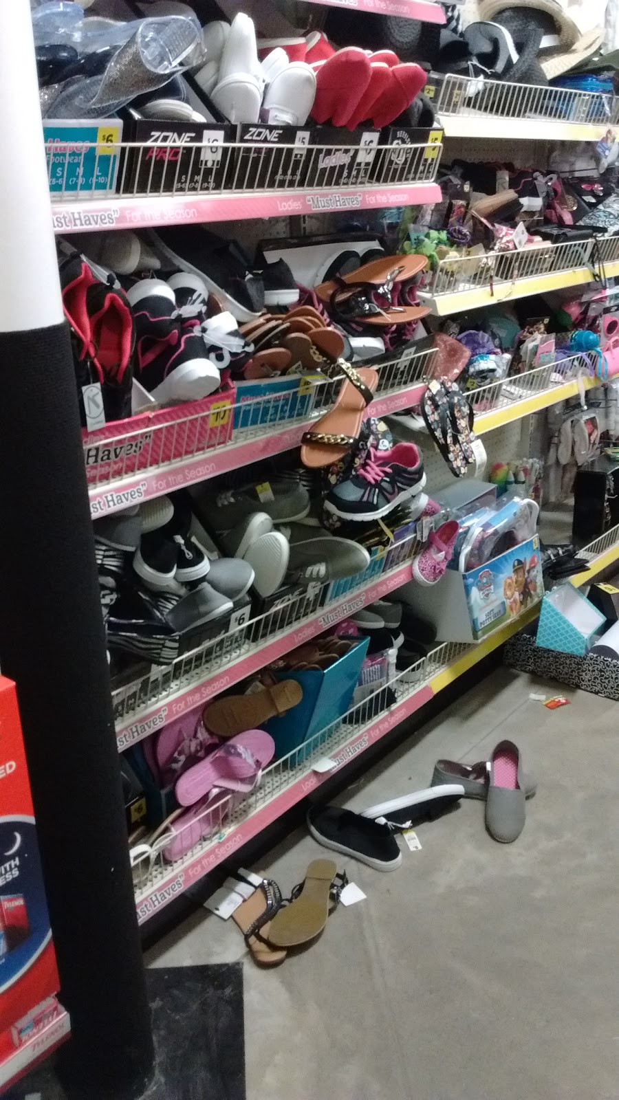Dollar General | 3661 Ransomville Rd, Ransomville, NY 14131, USA | Phone: (716) 588-3010