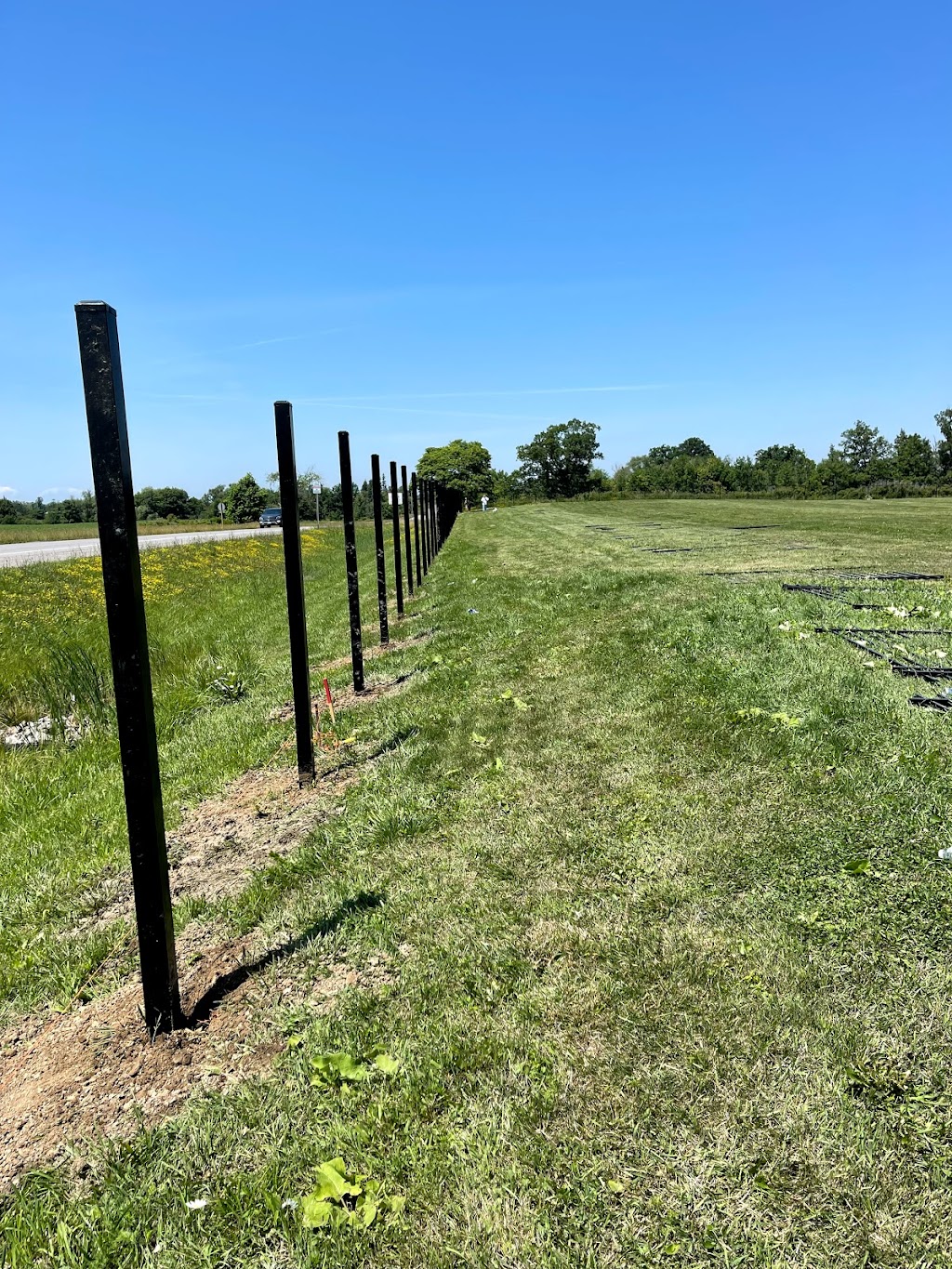 Bednarz Post Hole Digging | 152 W 27th St, Hamilton, ON L9C 5A3, Canada | Phone: (905) 928-2000