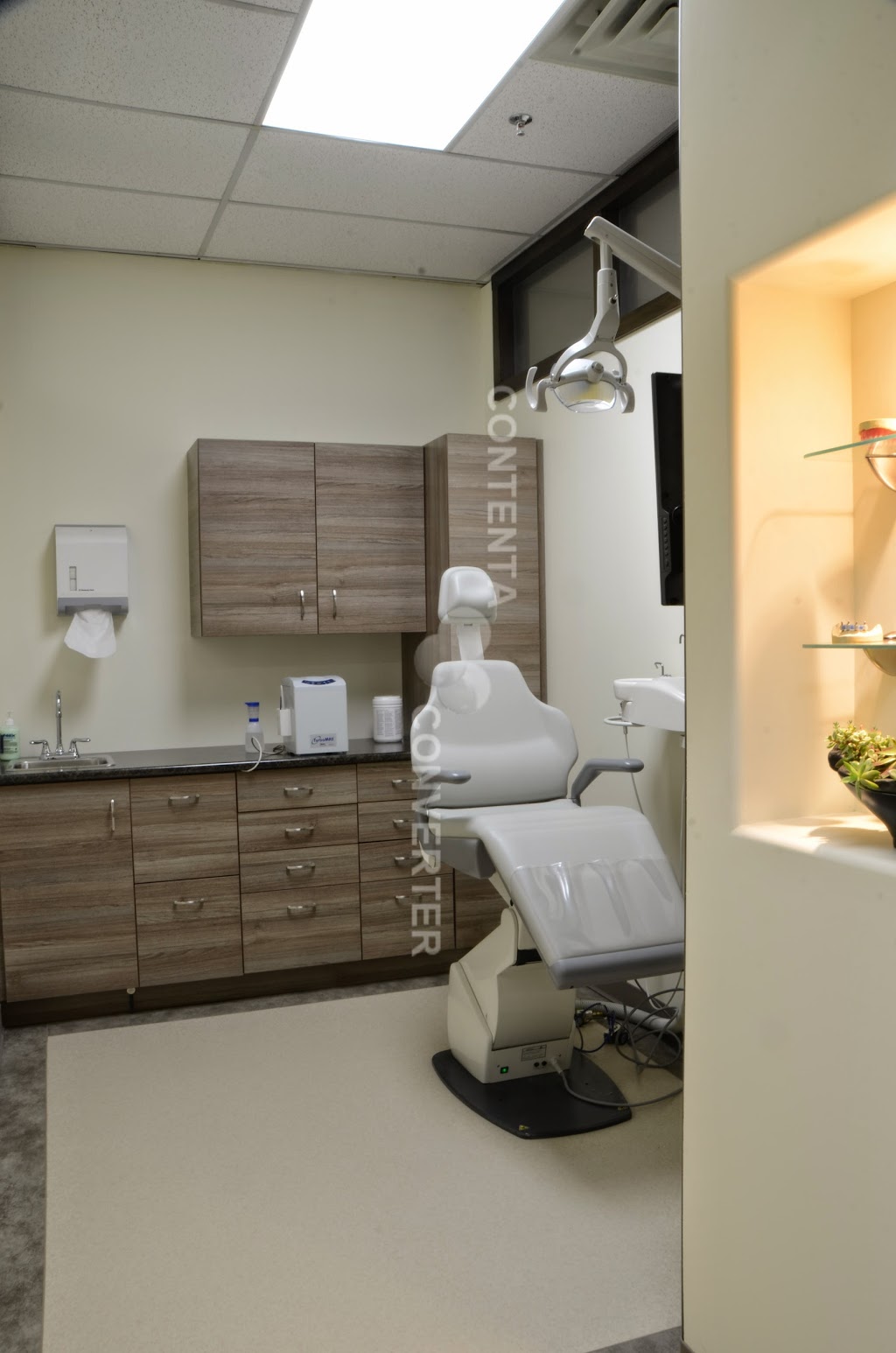 Accufit Denture Centre | 3602 Taylor St E #3b, Saskatoon, SK S7H 5H9, Canada | Phone: (306) 249-3737