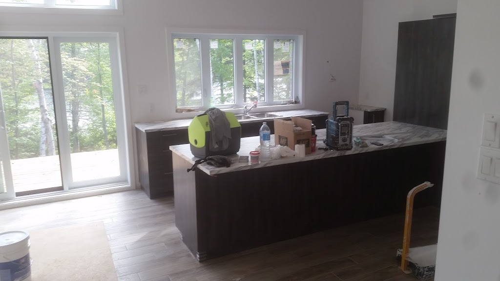 Sportium | 105 Place Charles-Lemoyne, Sainte-Catherine, QC J5C 0A1, Canada | Phone: (450) 638-2392
