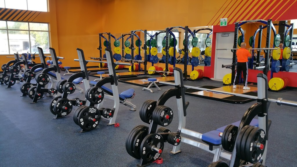 Crunch Fitness - Brantford | 565 West St, Brantford, ON N3R 7C5, Canada | Phone: (519) 757-0565