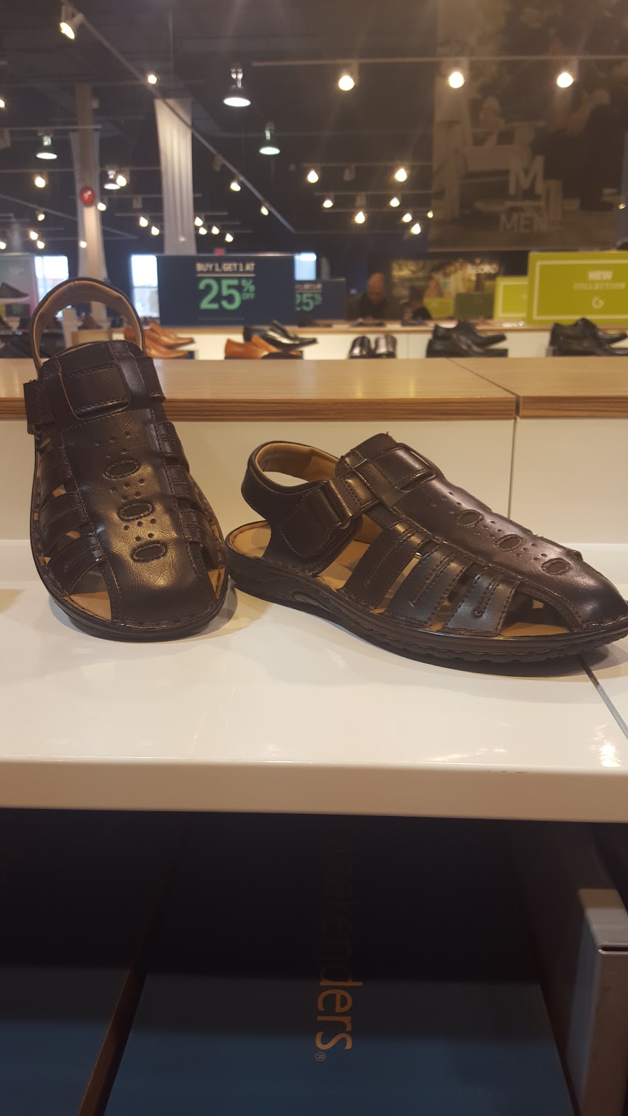 Globo Shoes | 3900 Hwy 7 #7, Woodbridge, ON L4L 6B9, Canada | Phone: (905) 264-4562