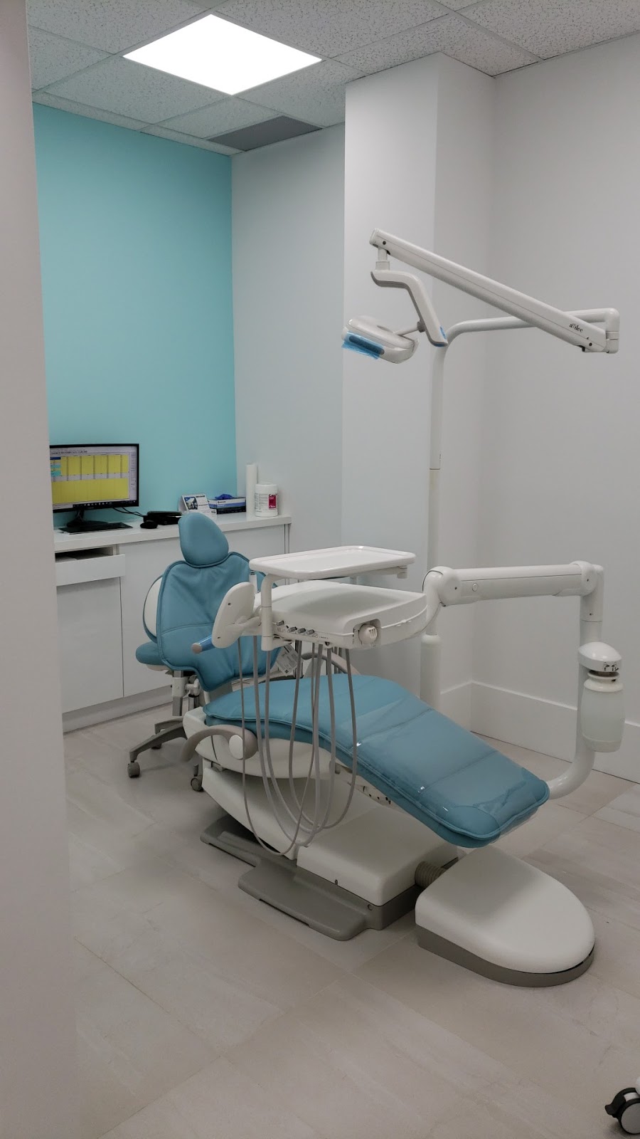 Smile Point Dental | 1525 Cornwall Rd #13, Oakville, ON L6J 0B2, Canada | Phone: (647) 429-2000