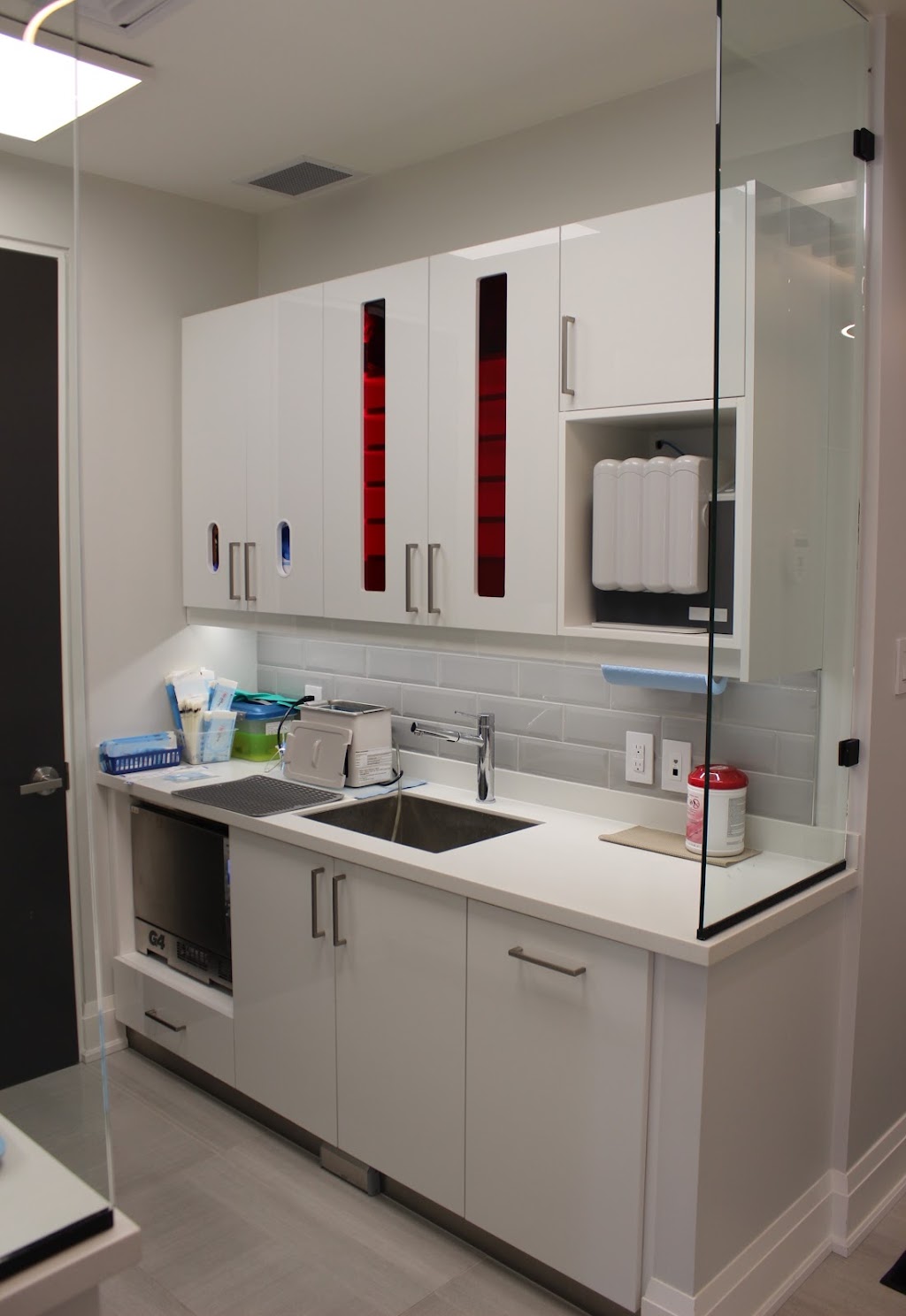 King Street Dental | 595 King St E, Oshawa, ON L1H 1G3, Canada | Phone: (905) 404-8009