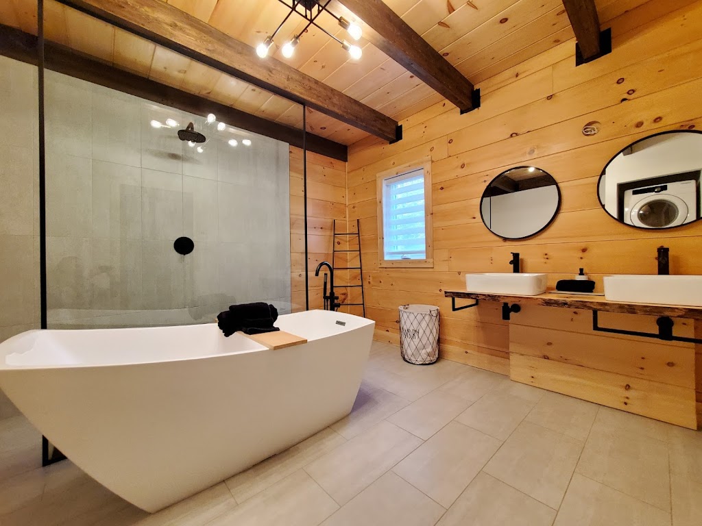 R&R Chalets Experia | 10 Chem. du Lac-Fidèle, Entrelacs, QC J0T 2E0, Canada | Phone: (438) 929-0220