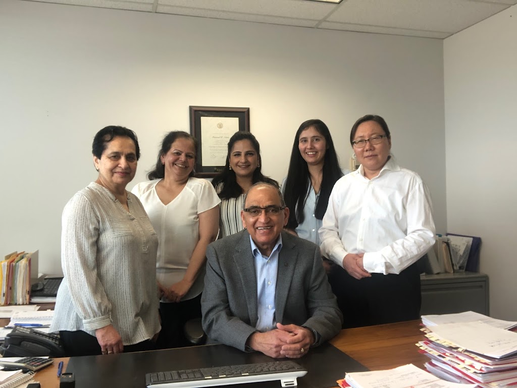 Diamond Adatia CPA - Chartered Professional Accountant Calgary | 2635 37 Ave NE, Calgary, AB T1Y 5Z6, Canada | Phone: (403) 291-5617