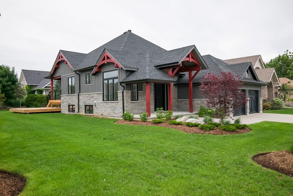 Sorichetti Homes | 737 Oshawa Blvd N, Oshawa, ON L1G 5V1, Canada | Phone: (416) 984-3648