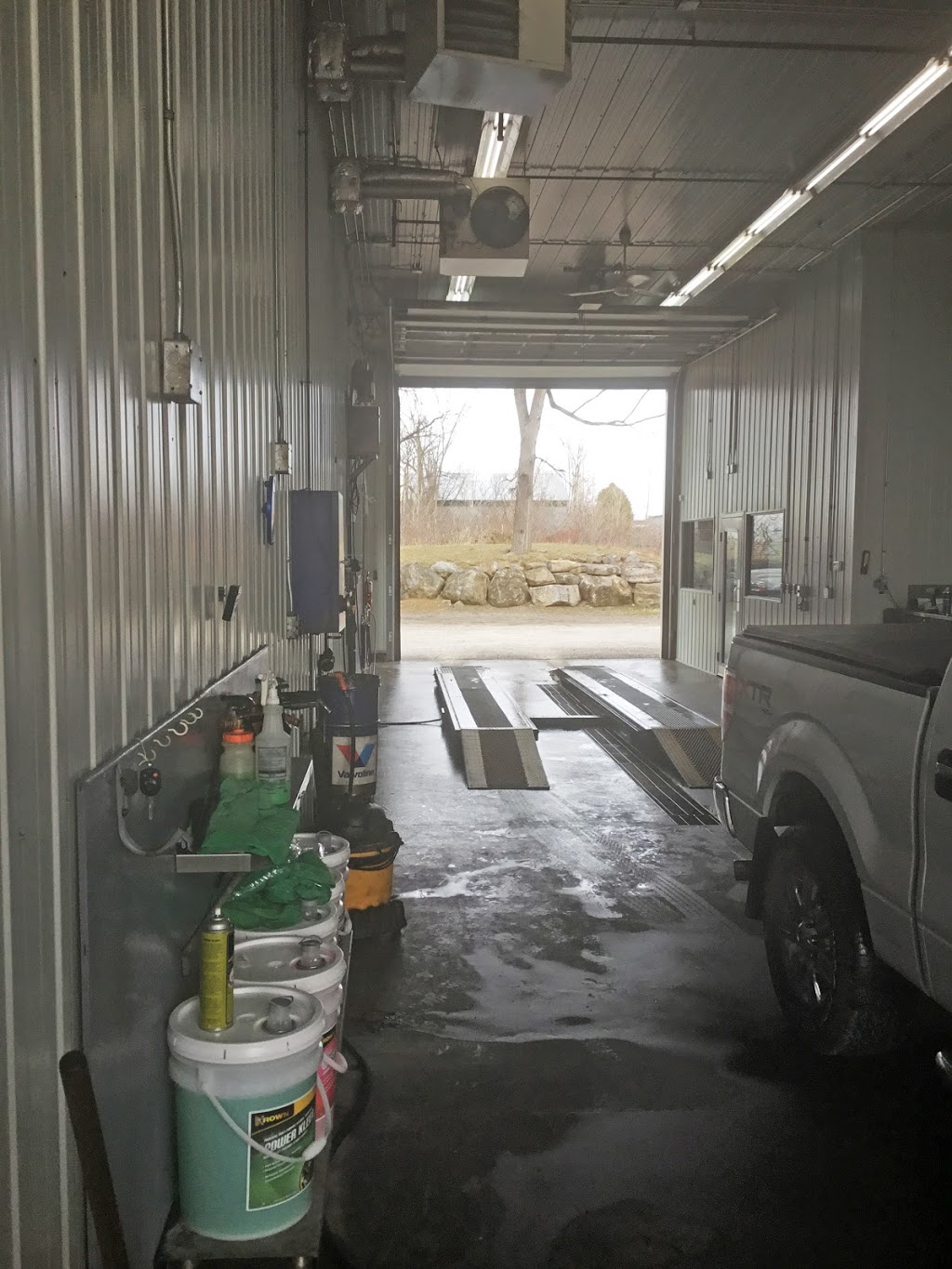 Krown Rockland | 2724 Rue Laurier C.P. 1081, Rockland, ON K4K 1L7, Canada | Phone: (613) 446-6697