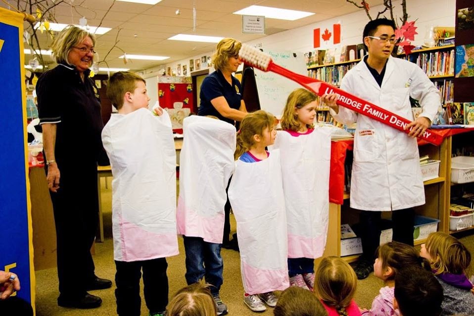 Uxbridge Family Dentistry | 2 Elgin Park Dr Unit A, Uxbridge, ON L9P 0B1, Canada | Phone: (905) 852-1818