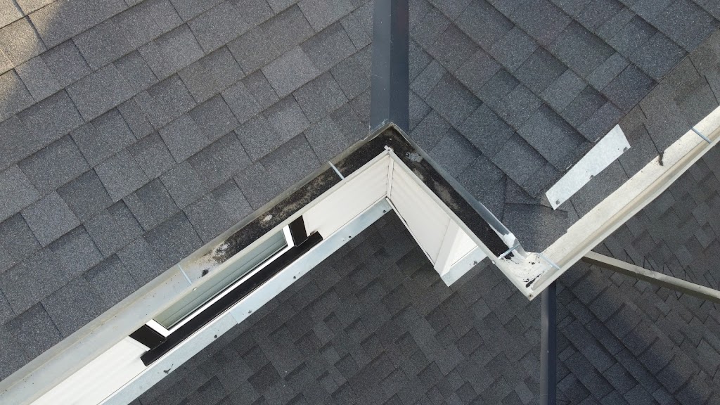 Right Way Roofing Company | 192 Country Hills Park NW, Calgary, AB T3K 5C9, Canada | Phone: (587) 572-5944