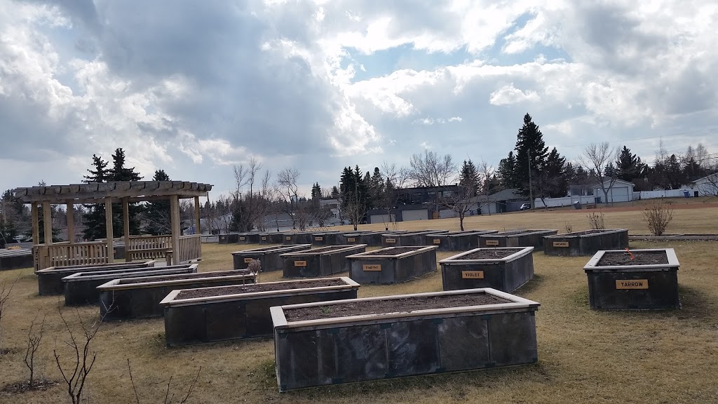 Banff Trail Park | 2115 20 Ave NW, Calgary, AB T2M 1J1, Canada