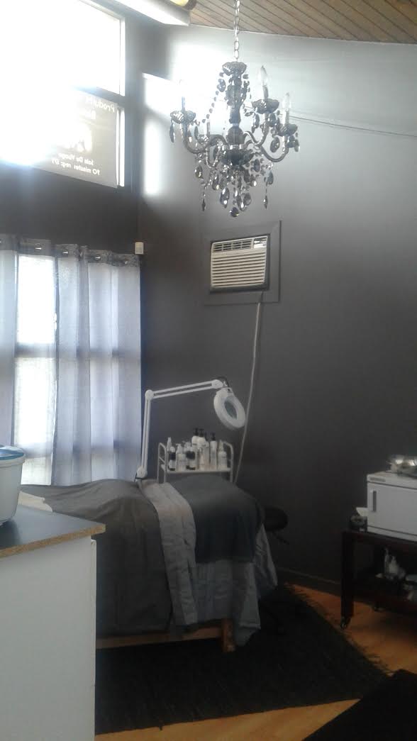Biora Esthetique Ongles massothérapie | 274 Rue Desjardins, Plaisance, QC J0V 1S0, Canada | Phone: (873) 738-0173