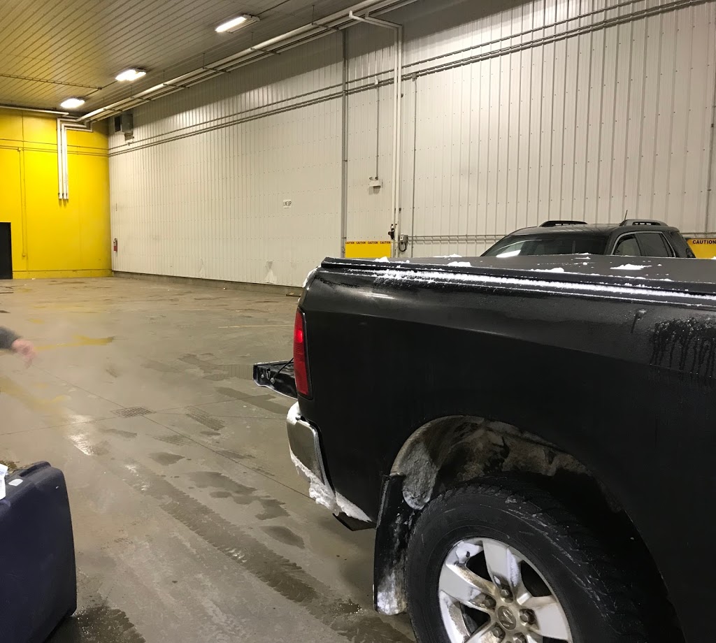 Park2Go | 1302 Sparrow Dr, Nisku, AB T9E 8H9, Canada | Phone: (780) 986-3839