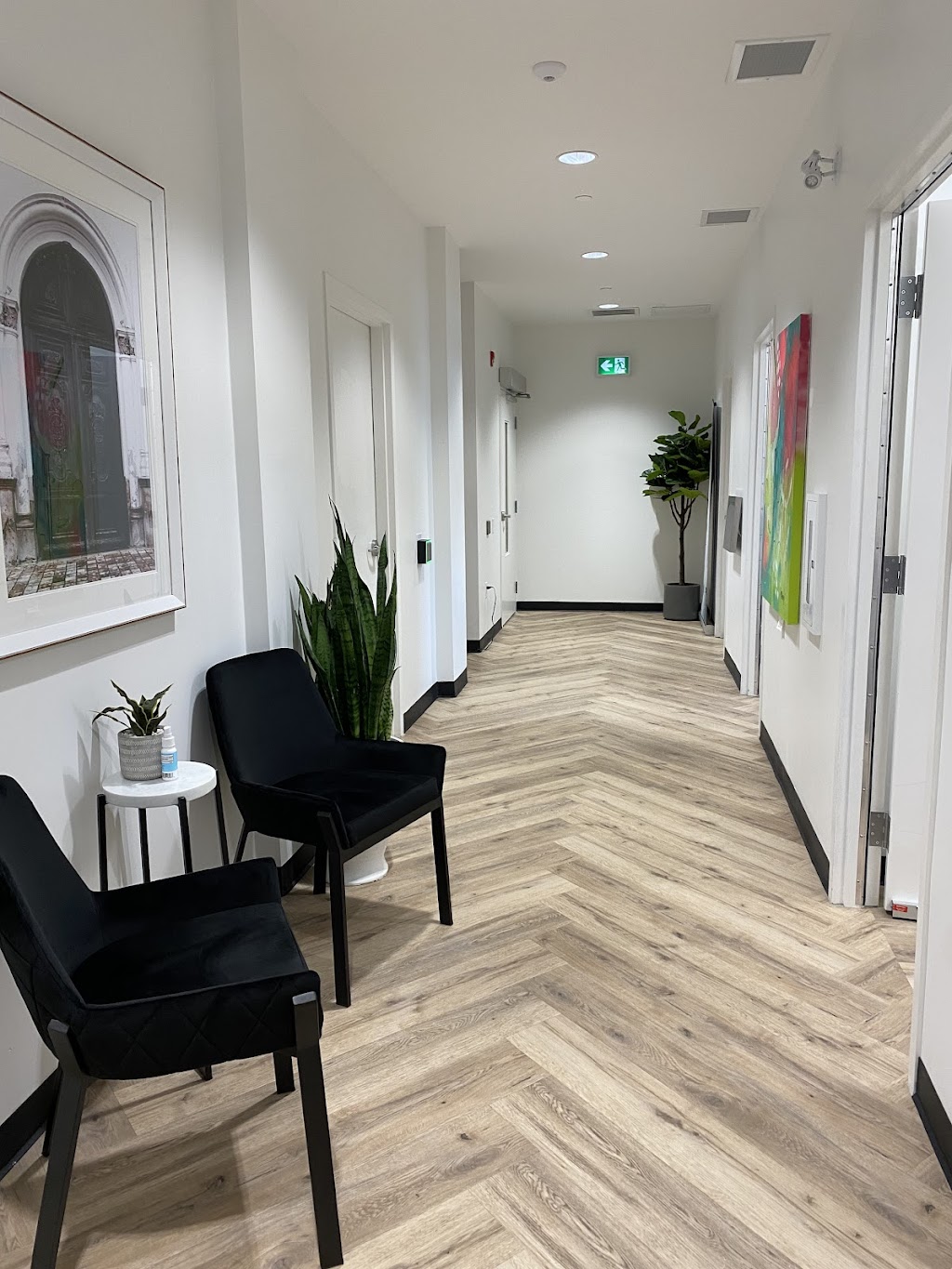 Jeremic Face And Skin Clinic | 645 Finkle St, Woodstock, ON N4V 0E1, Canada | Phone: (519) 495-0778