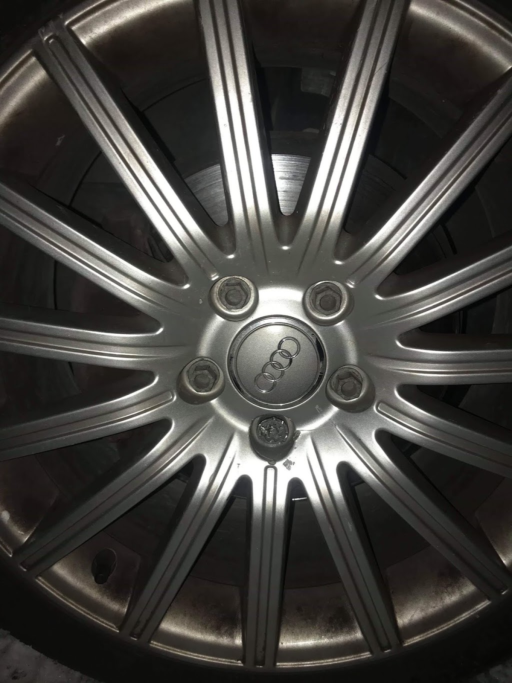 Pneu Mecanique LA Tyre | 2295 Rue Monterey, Laval, QC H7L 3N8, Canada | Phone: (450) 687-8973