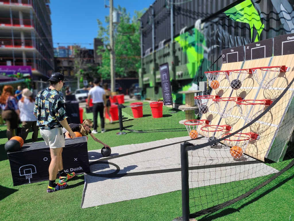 Spiniko • Life size games | 7 Copeland St suite 1000, East York, ON M4G 3E7, Canada | Phone: (866) 244-0954