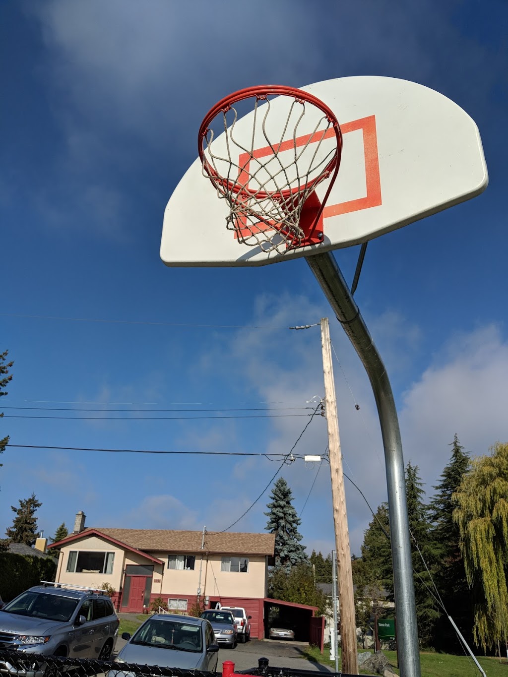 Tolmie Park | 2Y5, Leslie Dr, Victoria, BC V8X, Canada