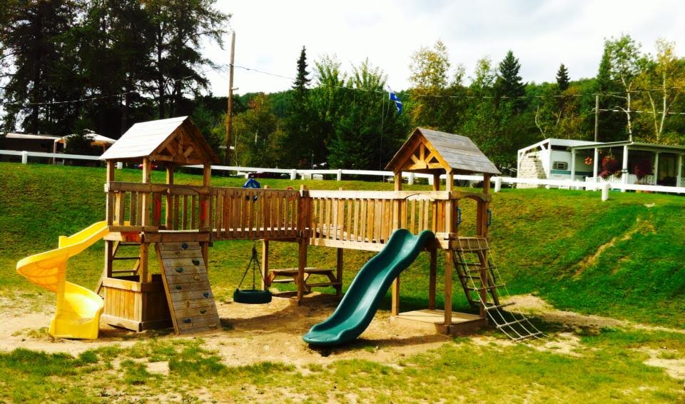 Camping Haut de la Chute | 1555 Chem. des Pionniers, La Tuque, QC G9X 3N6, Canada | Phone: (819) 523-7575