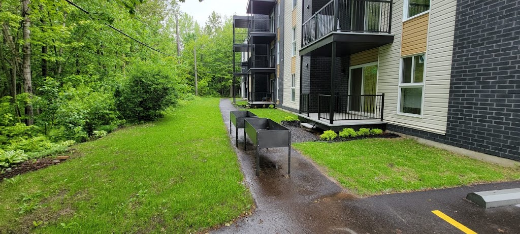 Écosème hydro-ensemencement | 200 Rue De Chablis, Terrebonne, QC J6W 5V7, Canada | Phone: (819) 383-3585