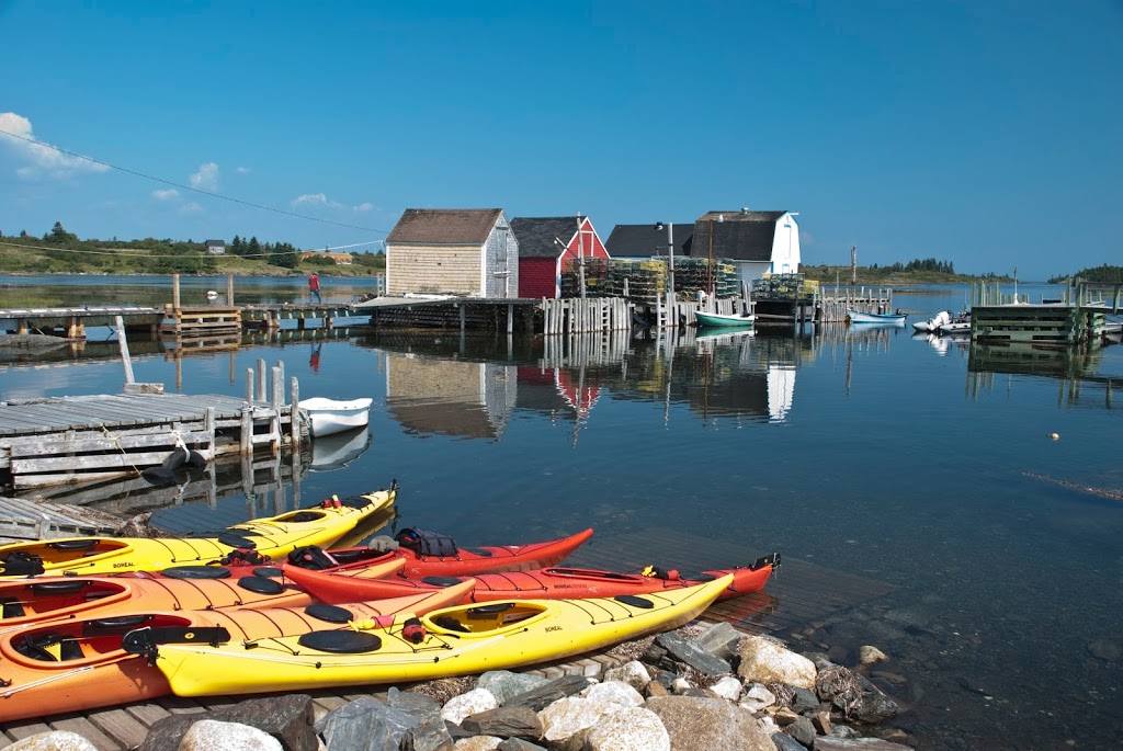 Pleasant Paddling | 245 The Point Rd, Lunenburg, NS B0J 2C0, Canada | Phone: (902) 541-9233