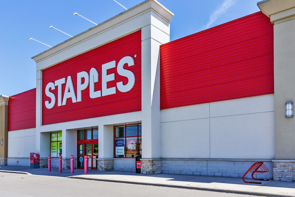 Staples | 1010 Hoover Park Dr #2, Whitchurch-Stouffville, ON L4A 0K2, Canada | Phone: (905) 642-6800
