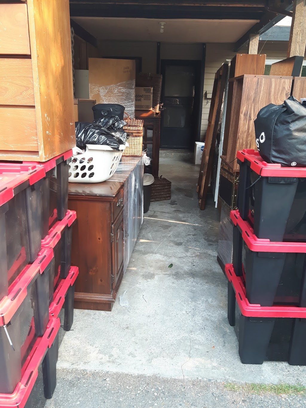 Good Place Movers Abbotsford - Abbotsford Moving Services | 32508 Tulip Crescent, Abbotsford, BC V2T 1R8, Canada | Phone: (604) 615-4471