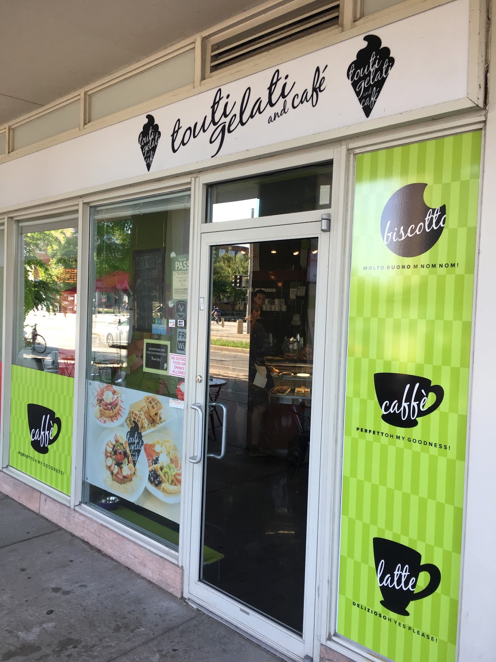 Touti Cafe - The Sweet spot | 550 Queens Quay W, Toronto, ON M5V 3M8, Canada | Phone: (647) 800-4613