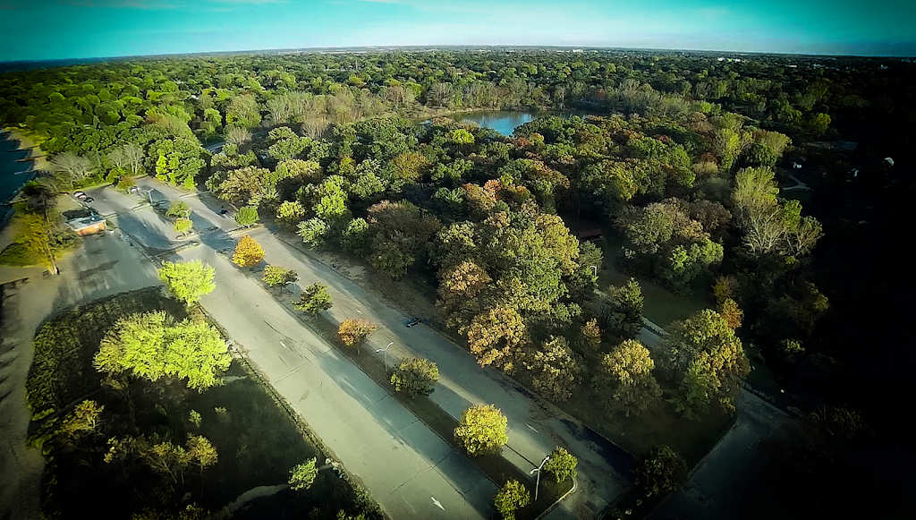 Canatara Park Bandshell | Lake Chipican Dr, Point Edward, ON N7V, Canada