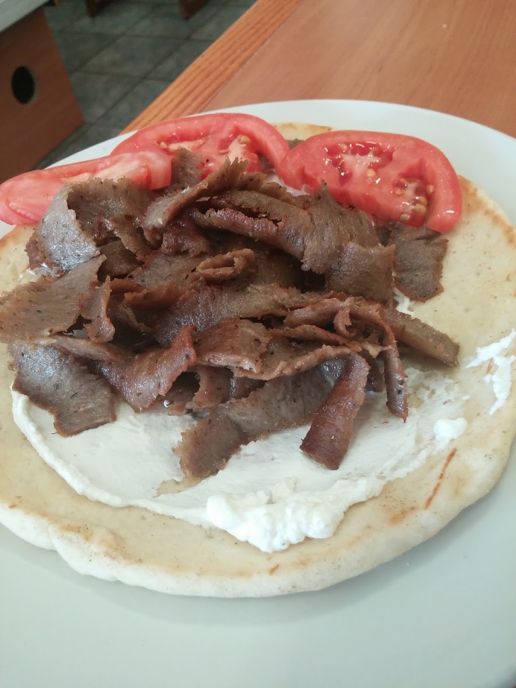 Souvlaki Hut | 2085 Winston Park Dr, Oakville, ON L6H 5R7, Canada | Phone: (905) 829-3344