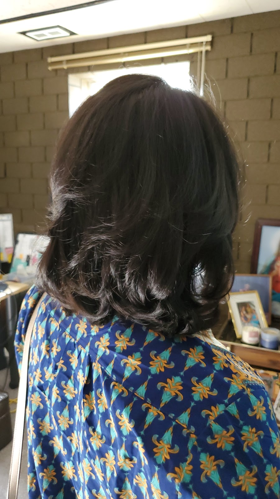 Hair Dimensions Salon & Spa | 8120 Beddington Blvd NW #400, Calgary, AB T3K 2A8, Canada | Phone: (403) 516-0099