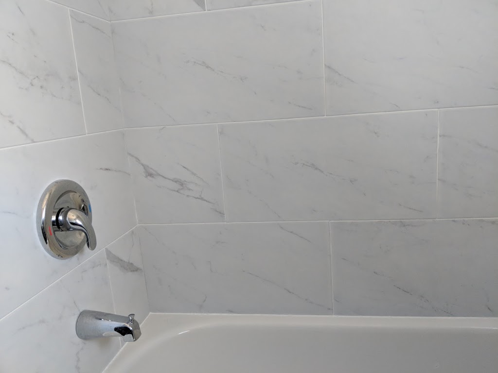 Peterborough Renovators | 542 Hillside St, Peterborough, ON K9H 5N6, Canada | Phone: (705) 957-9624