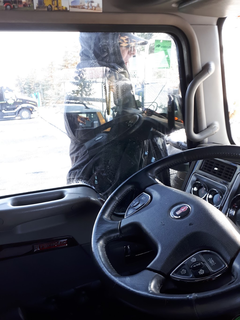 Wildwood Transport Inc. | 100 Oakland Rd, Oak Bluff, MB R4G 0A4, Canada | Phone: (204) 957-8866